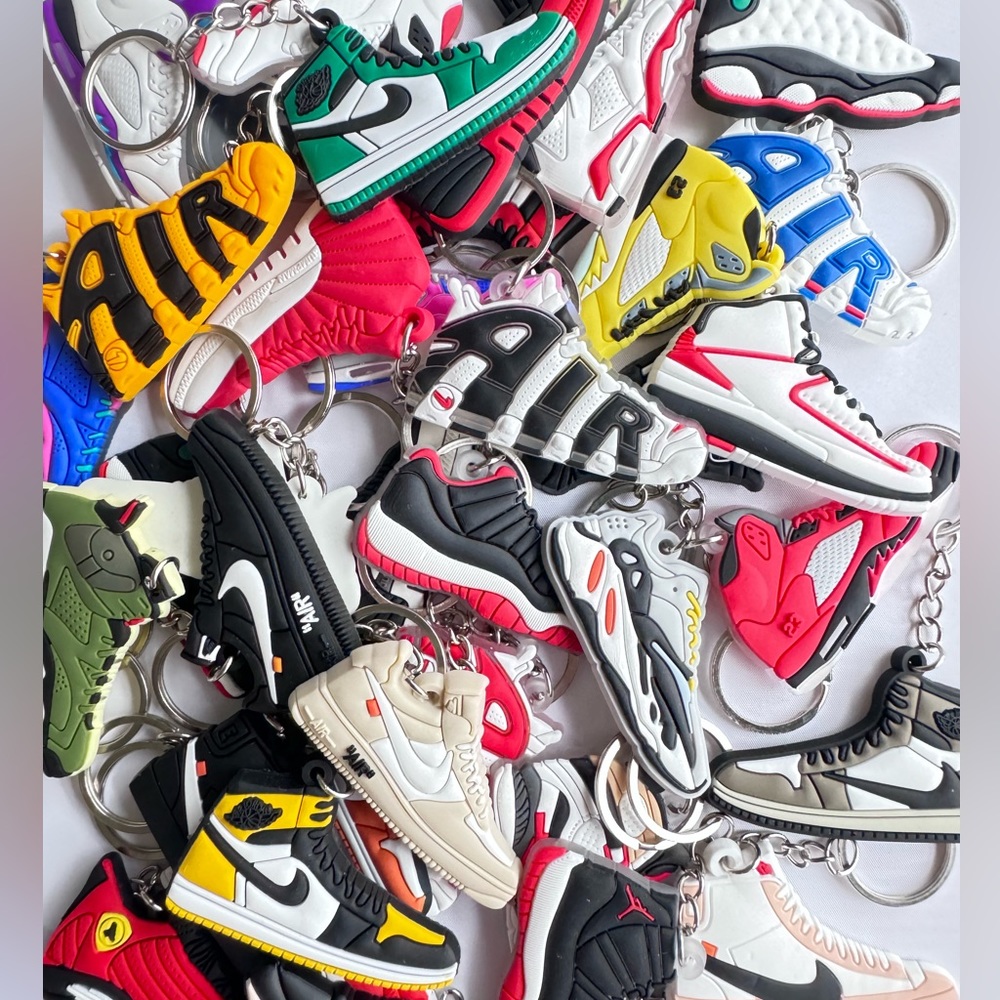 Jordan, White Off, Yeezy Sneakers Key Chain (llaveros)